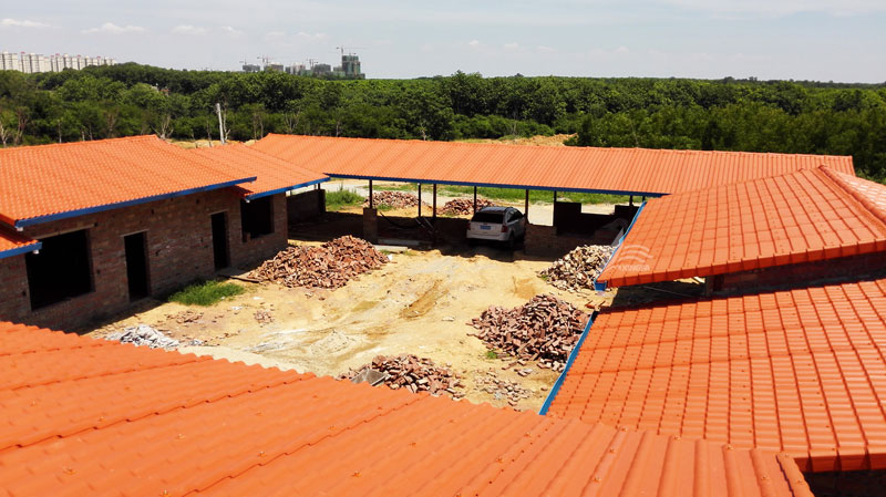 樹脂瓦安裝步驟，正確的安裝過程對(duì)于確保樹脂瓦使用壽命是至關(guān)重要